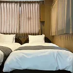 Yoyogi Park Hotel