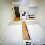 Family Or Business Travel 20 Percent Off 3 Minutes To Shinjuku Max 3 People