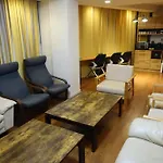 Condo Within Tokyo Disneyresort 10 People Can Stay