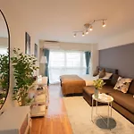 新宿歌舞伎町new Design Apartment！駅3分钟！最大5人可！無料モバイルwi-Fi！