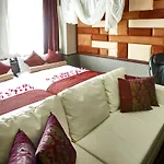 Hotel Petit Bali Garden Shin Okubo - Shinjuku Sta 15Min Walk - (Adults Only)