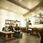 Wise Owl Hostels Tokyo
