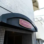 Premavera Kamata 303