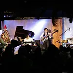 Tokyo Guest House Ouji Music Lounge