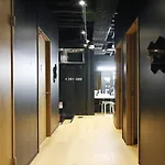 Capsule Hotel Transit Shinjuku