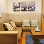 Haneda Family Hostel