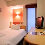 Ibis Tokyo Shinjuku