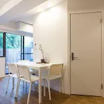 Dwell Urban 2B