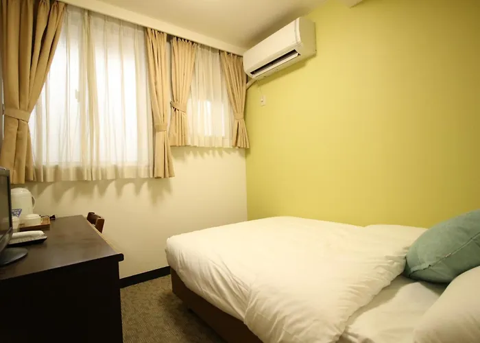 Okubo Hotel Hawaii