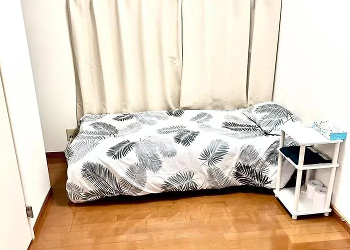 Shinjuku Sanchome Hana House