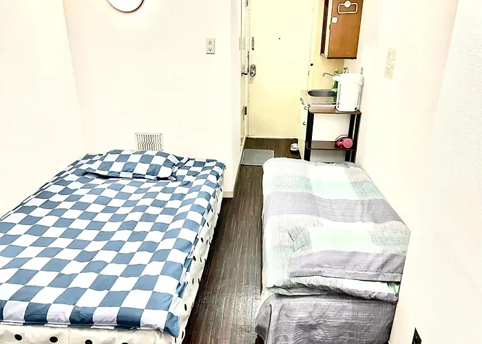 Shinjuku Hana House Metro 3Mins