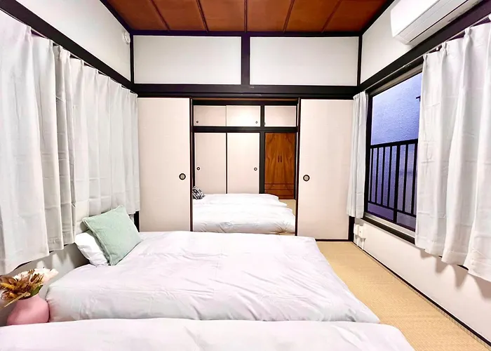 Ax-Ojima House