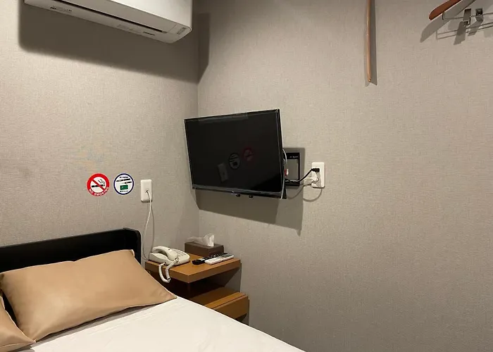 Mr Hotel