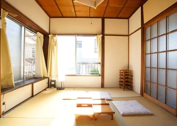 Traditional Japanese House By Waseda, Shinjuku