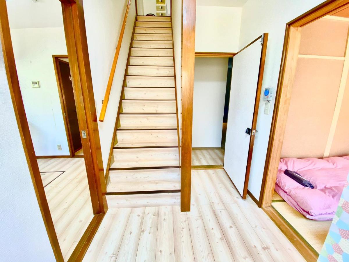 東京一哥 赤羽 包棟 6房 直達 池袋7分 上野10分 新宿13分 東京15分 渋谷18分 機場接送 可住16人 Holiday home Tokyo