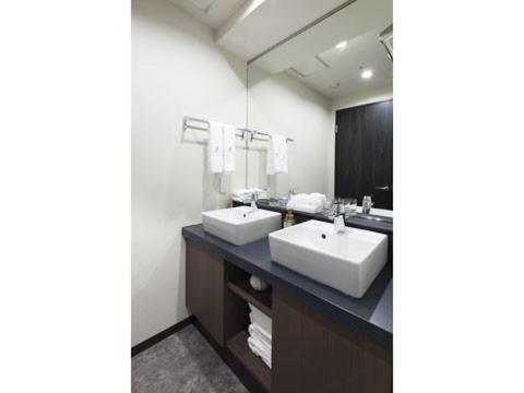 Apartment Port City Takeshiba Serviced K