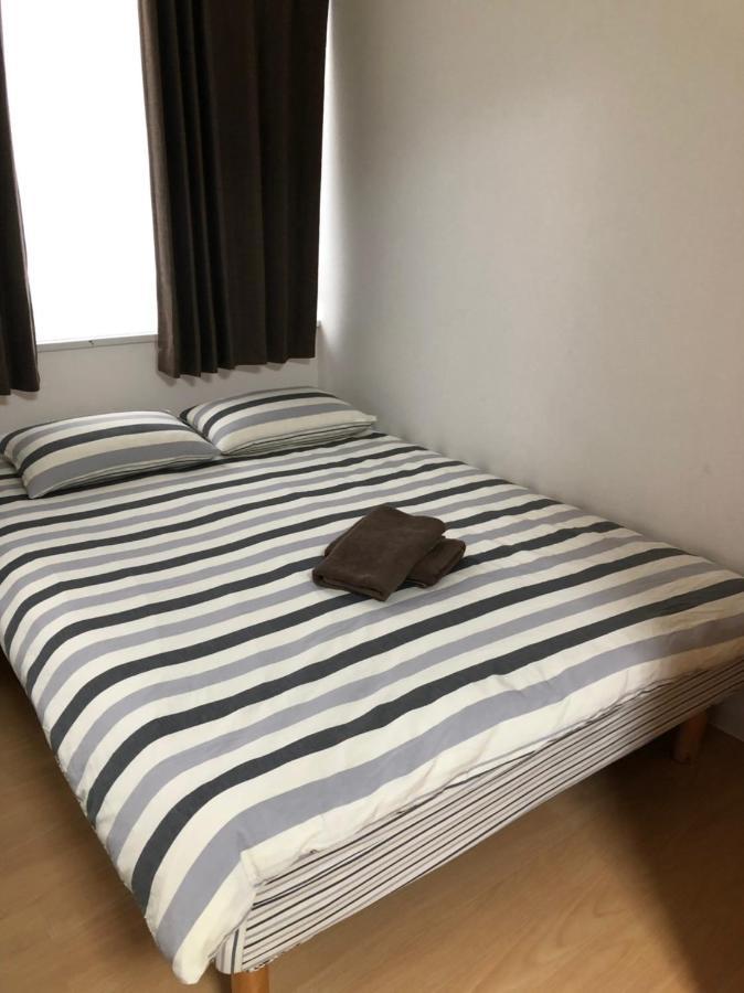 Apartment Issyuku *