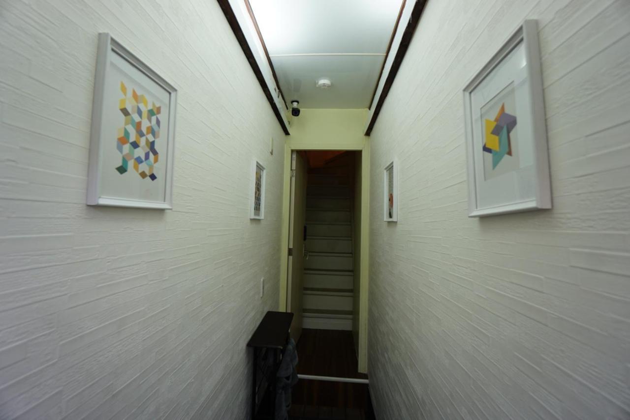 Apartment From Scratch Hanare *