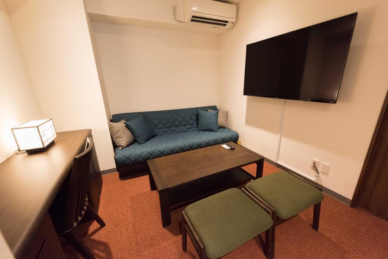 Apartment Serorin Light Hotel#301#固定wifi#上野アメ横に近い#最大4名 Tokyo