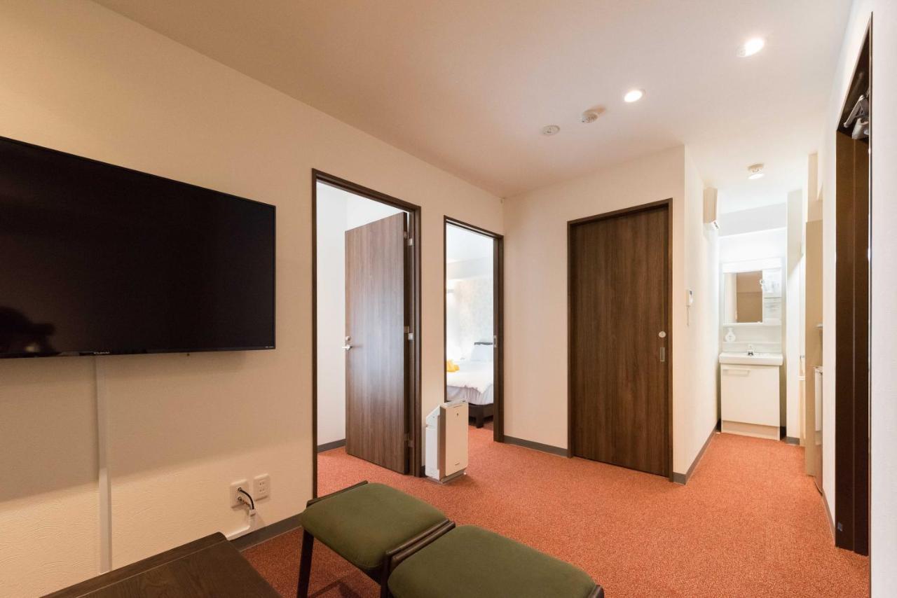 Apartment Serorin Light Hotel#301#固定wifi#上野アメ横に近い#最大4名 *