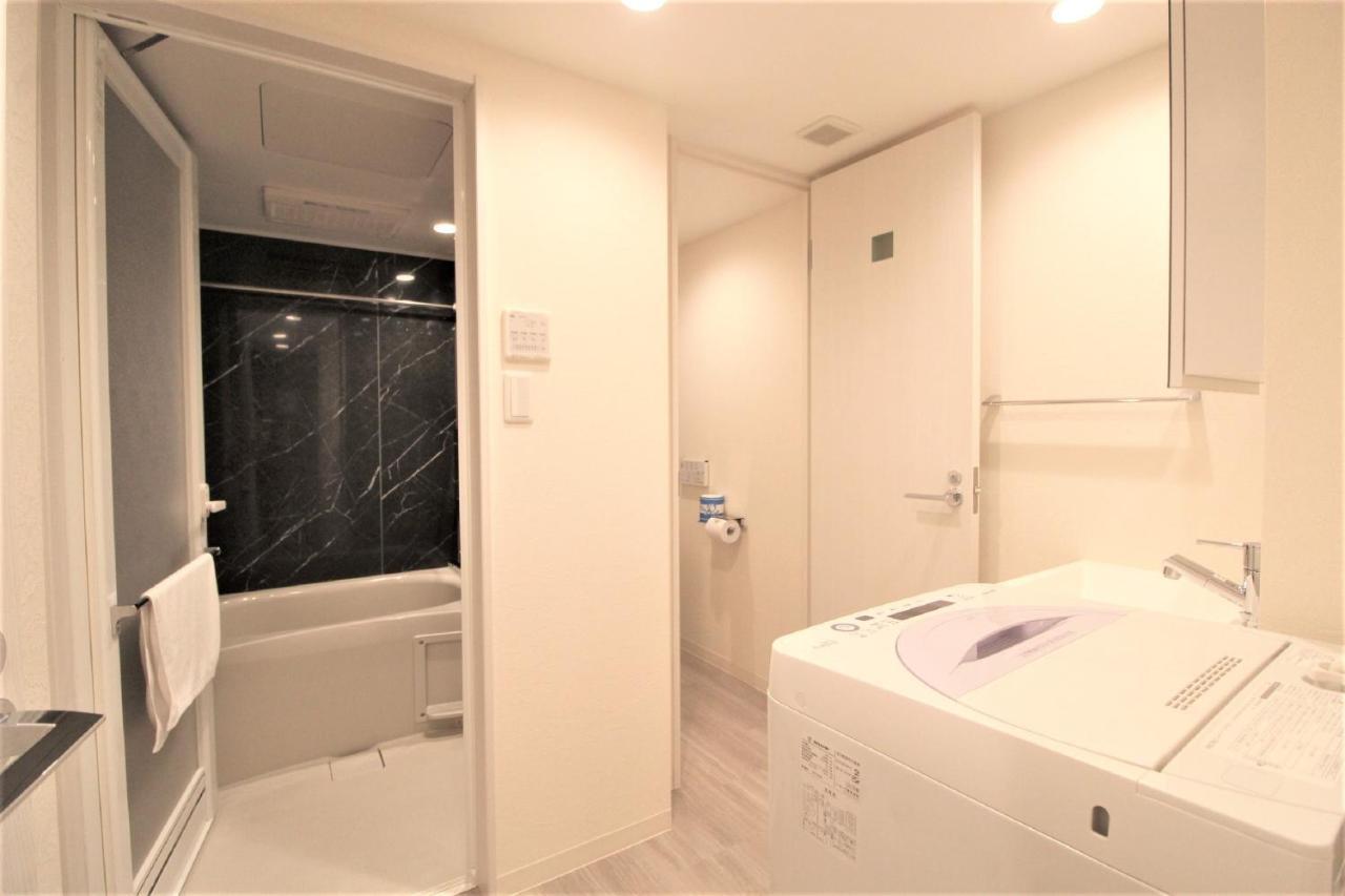 Apartment M-1 Kamatahoncho Tokyo
