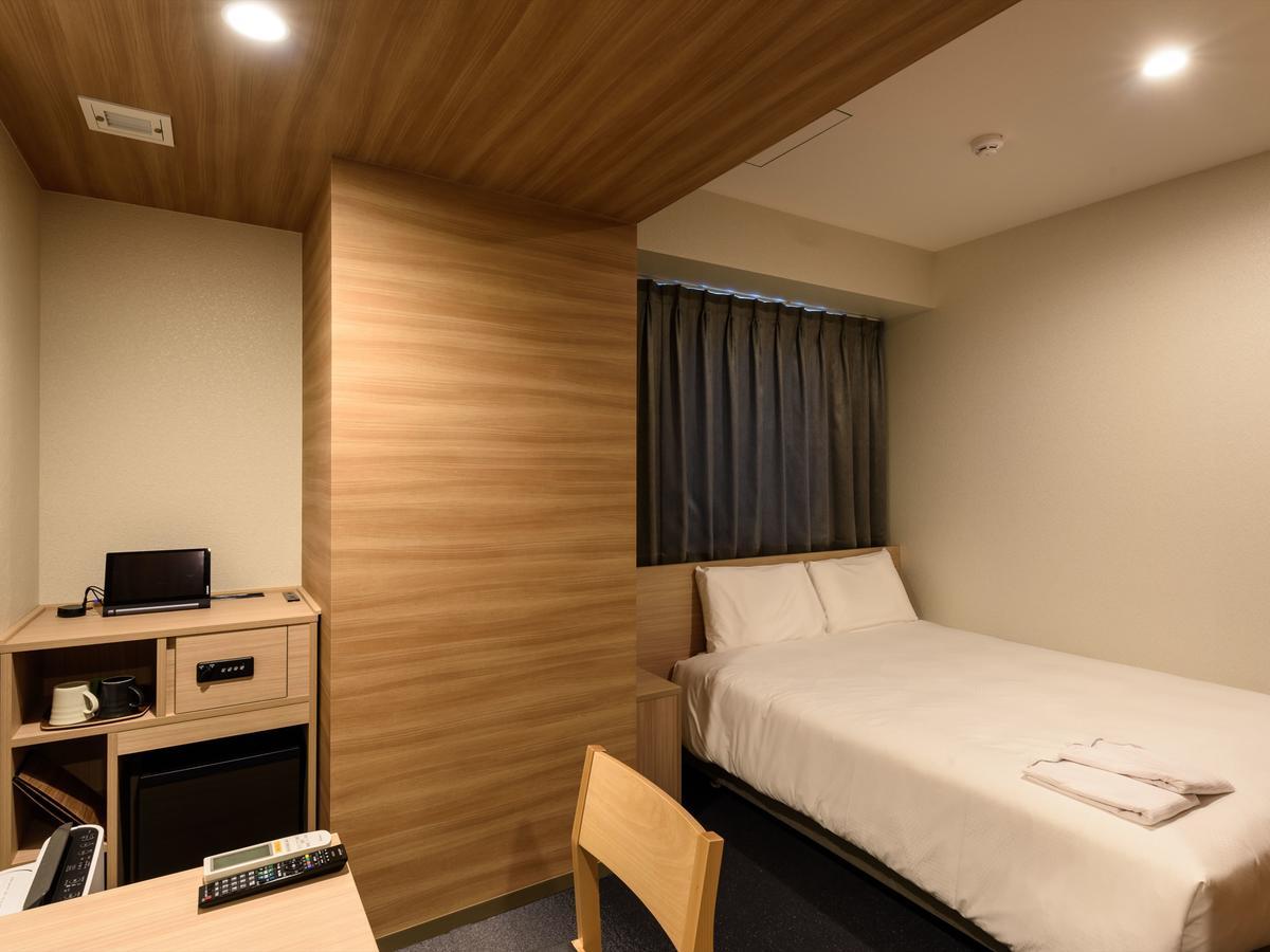 Henn Na Premier Asakusa Tawaramachi 3*