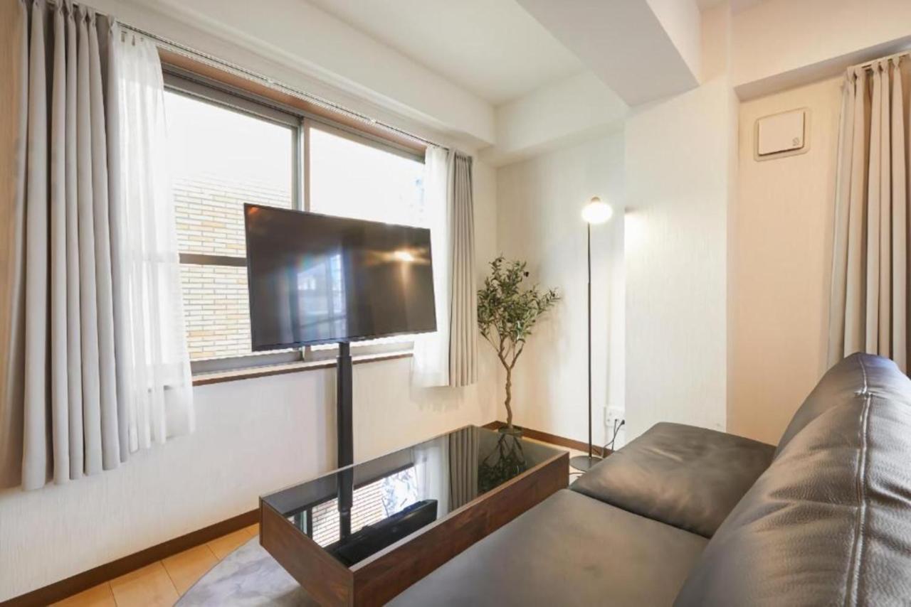 Ais Hatagaya Apartment *