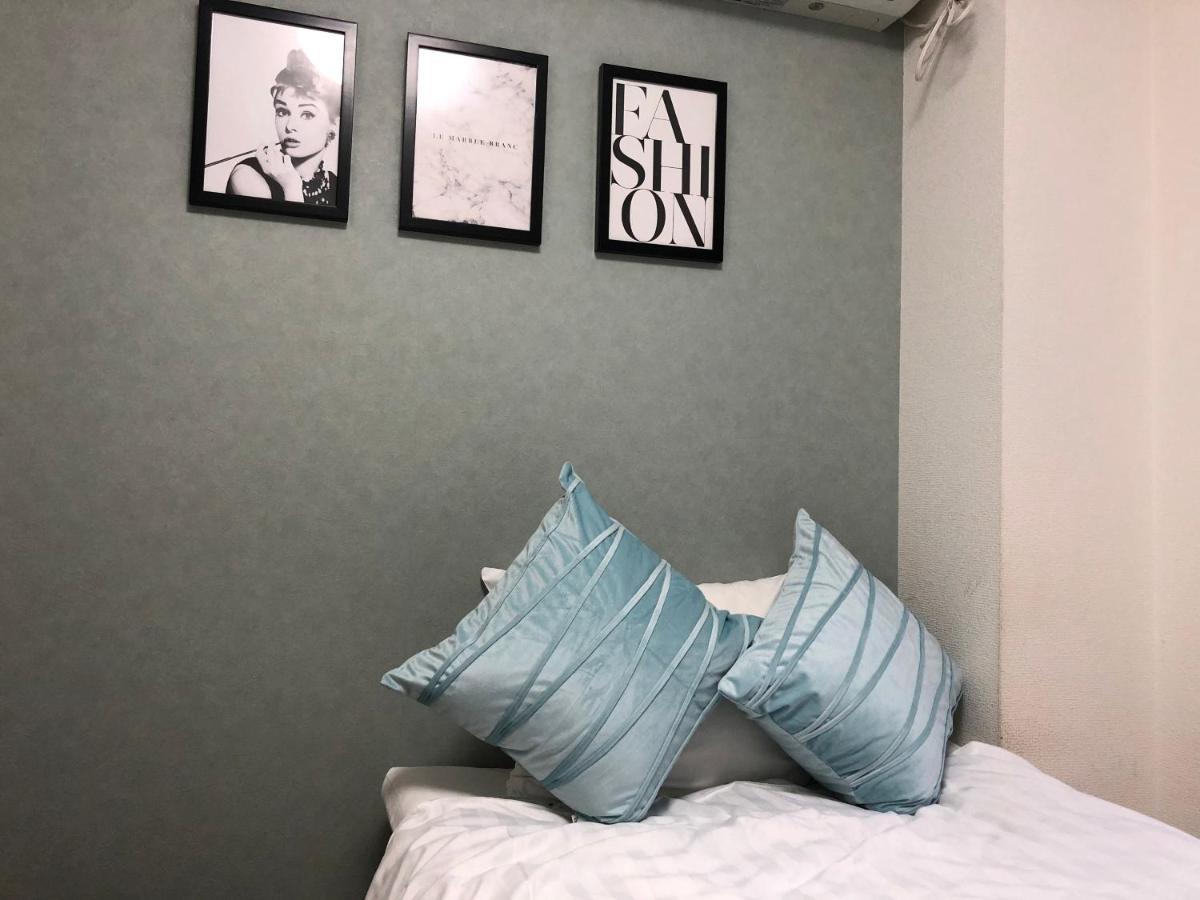 Fact Dream House 新宿三丁目徒歩3分色々揃うワンルーム Apartment *