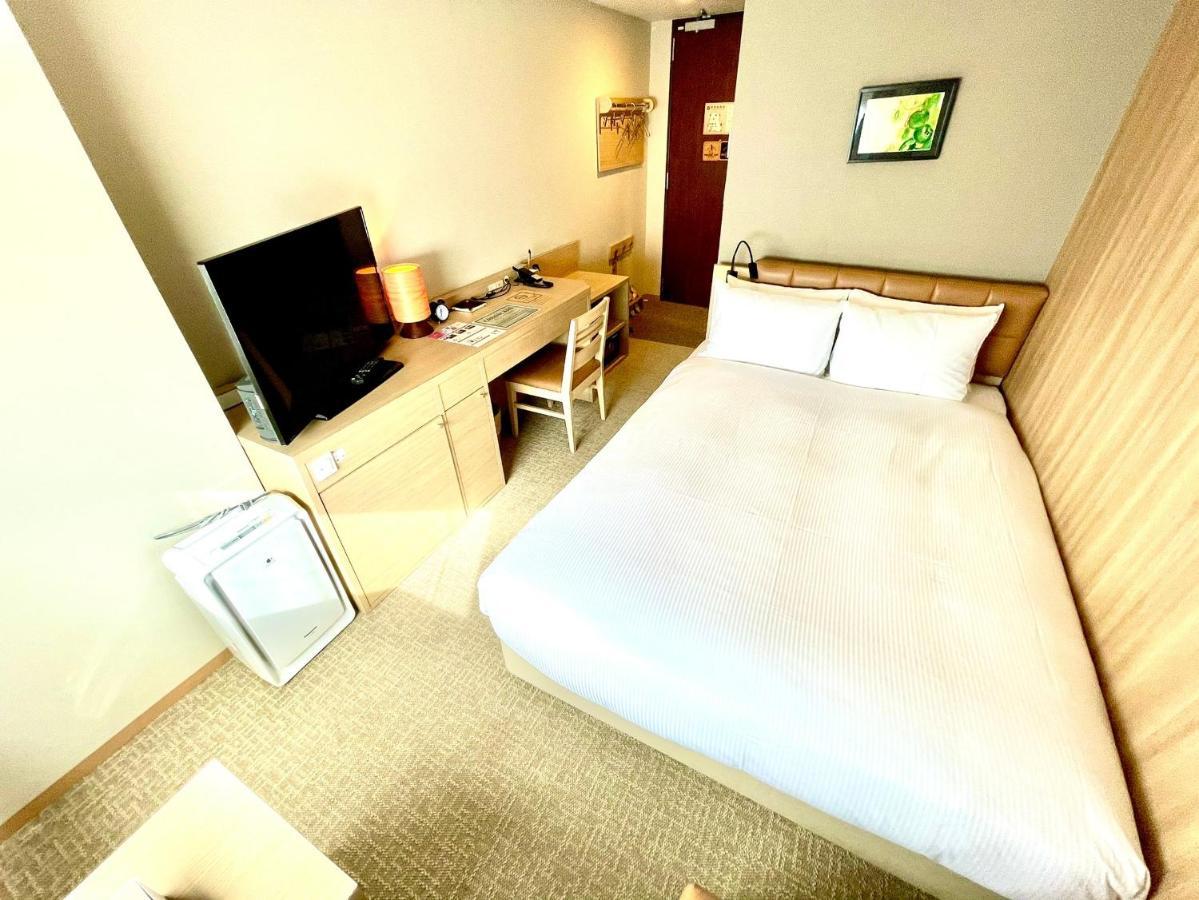 Quintessahotel Tokyohaneda Comic&books Hotel