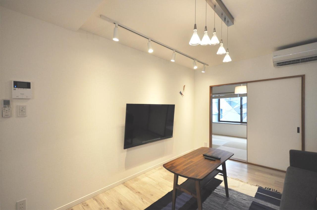 Apartment Gallery House *
