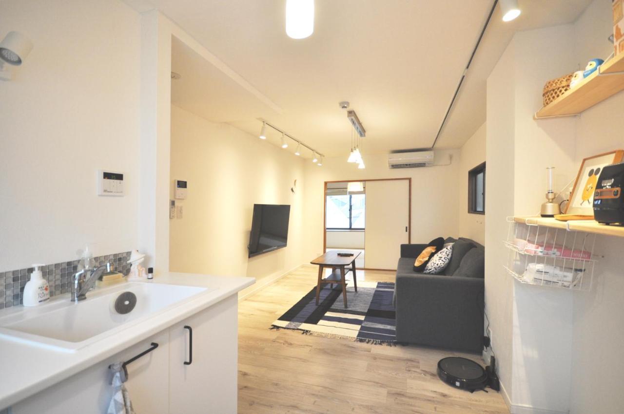Apartment Gallery House *