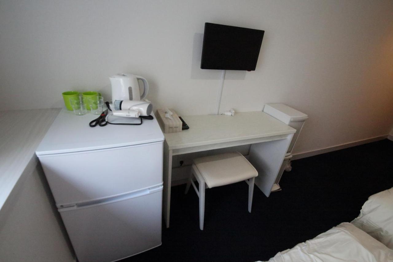 Apartment Exsasion Sugamo Tokyo