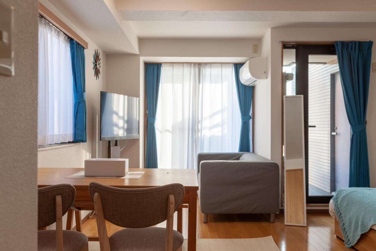 Apartment Turco Blue Buiding
