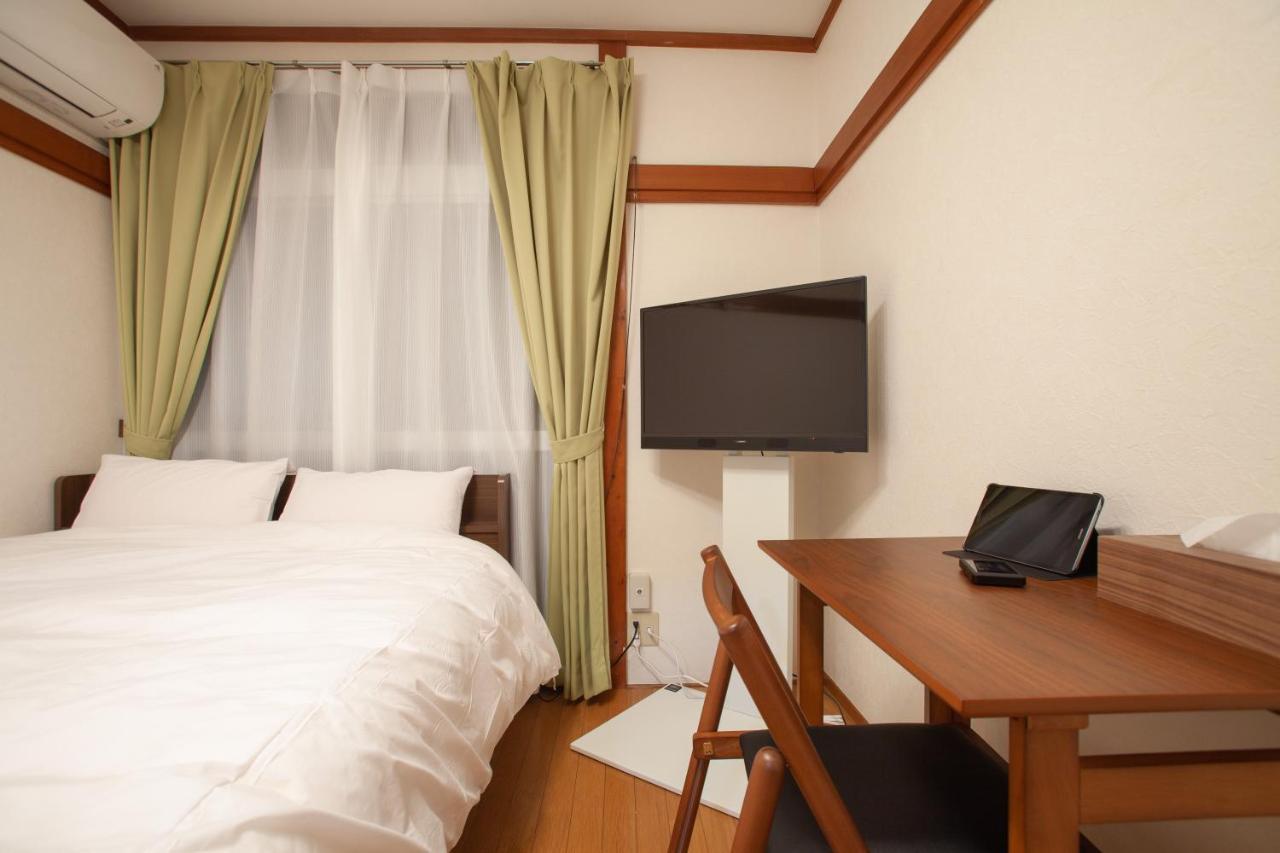 Shiinamachi House *