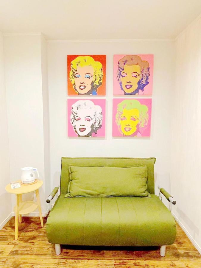 Tiffany Apartment Tokyo