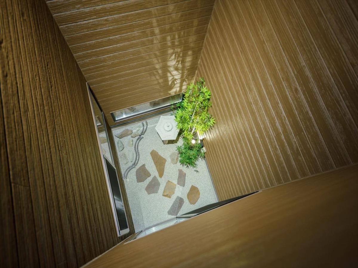 Yadoya Ryusenjicho Holiday home *