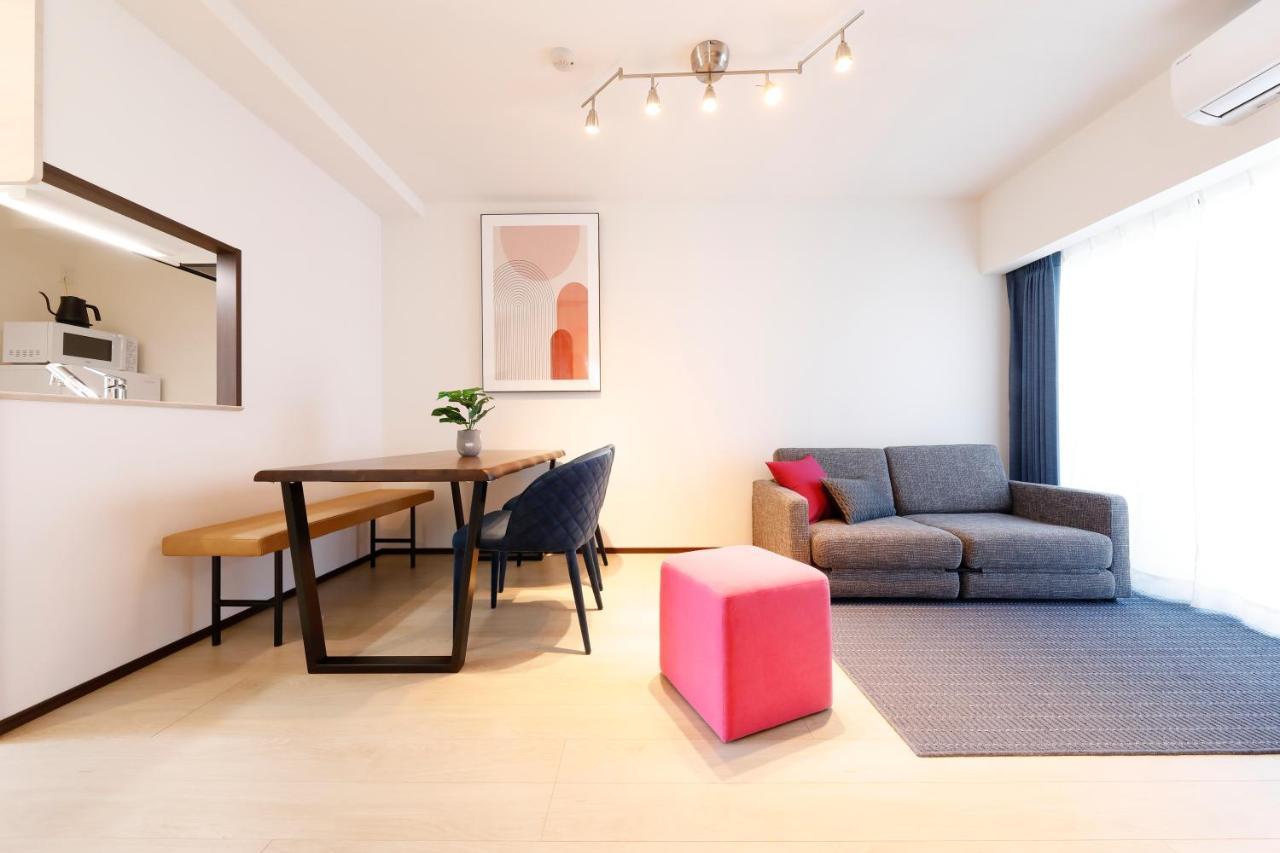 Mat Oshiage Apartment *