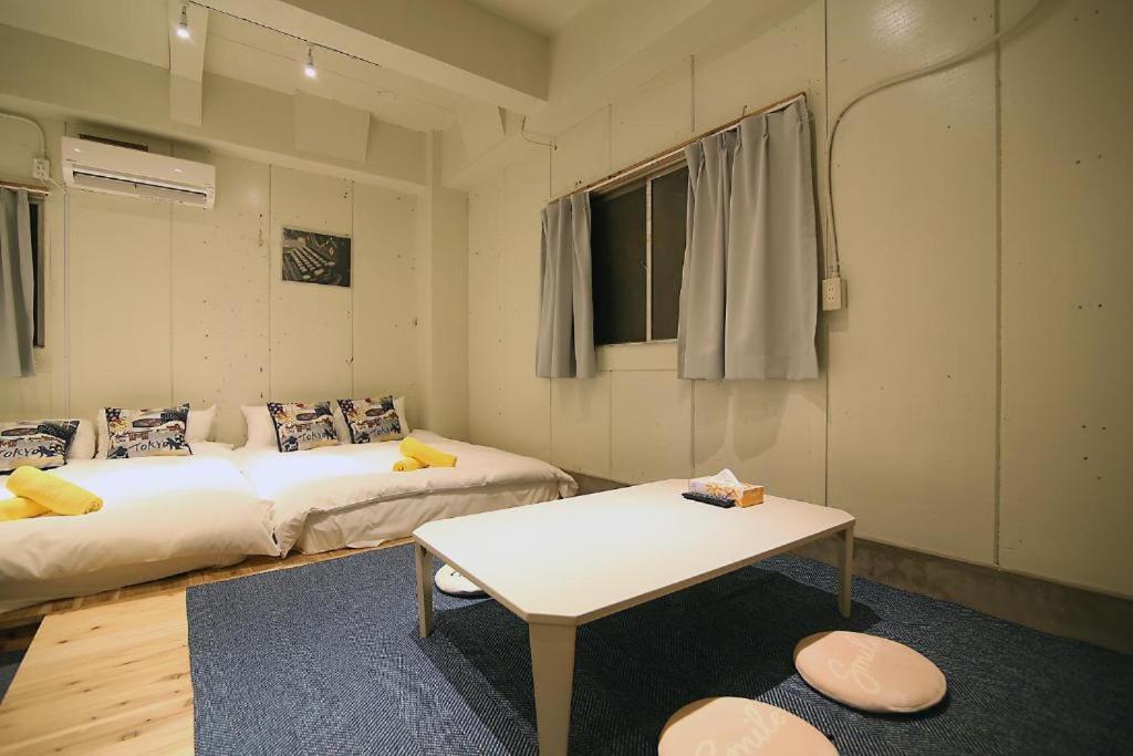 Apartment 雷門　kaminarimon Tokyo
