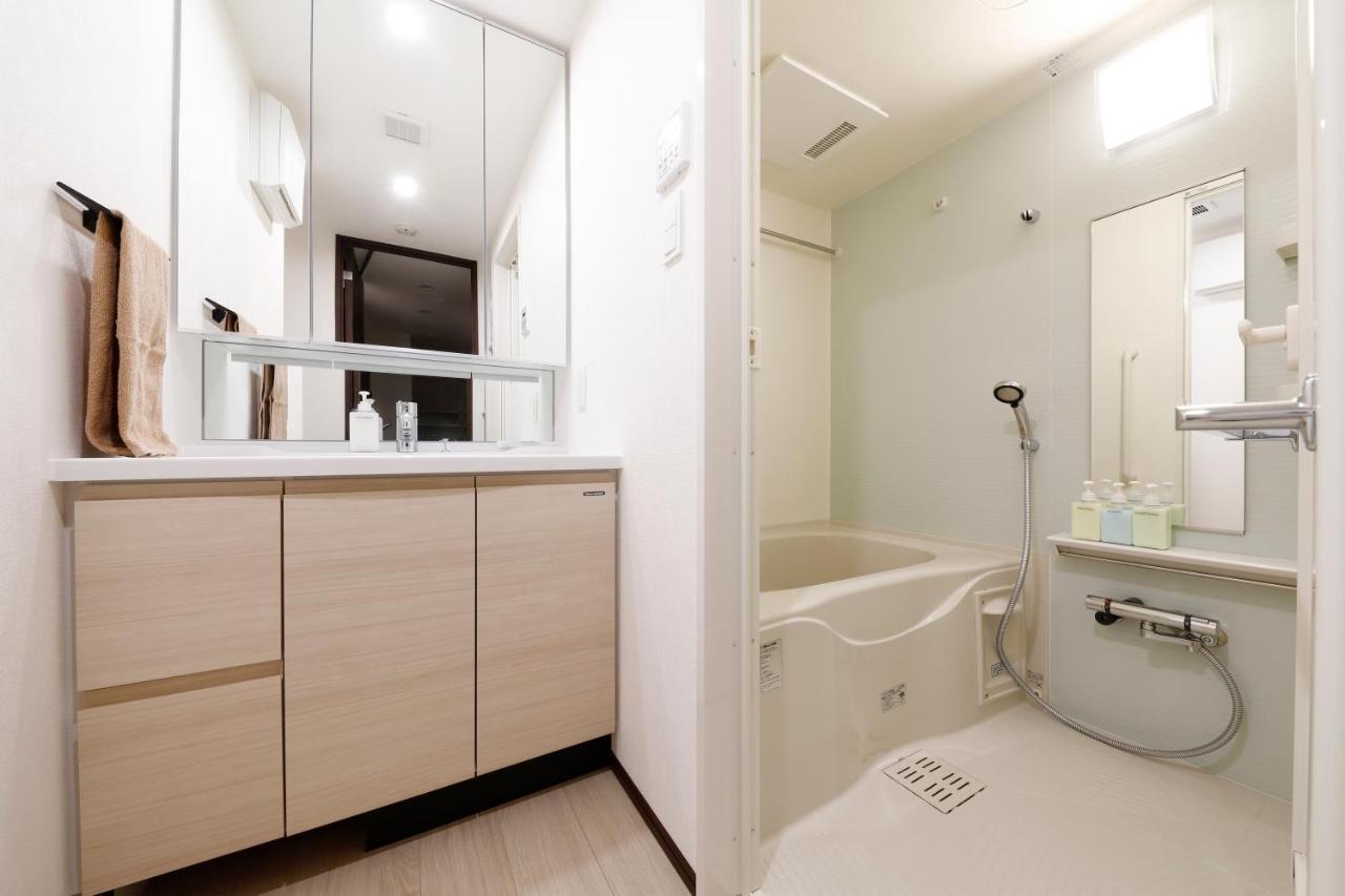 Mat Oshiage Apartment *