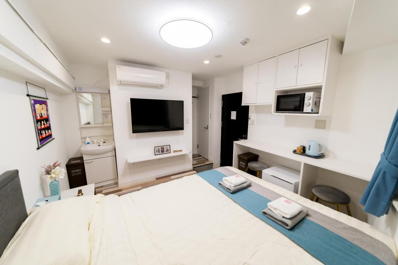 Apartment High Five