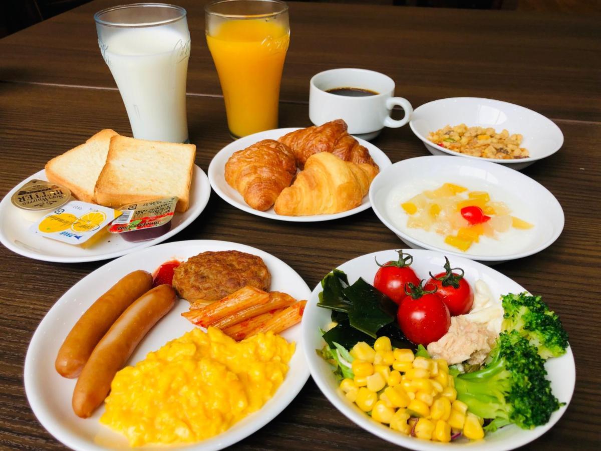 Henn Na Premier Asakusa Tawaramachi Hotel