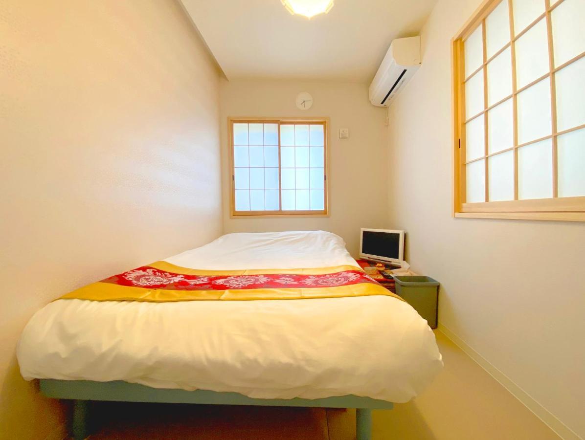 Hachi Kamakura Koiwa Apartment Tokyo