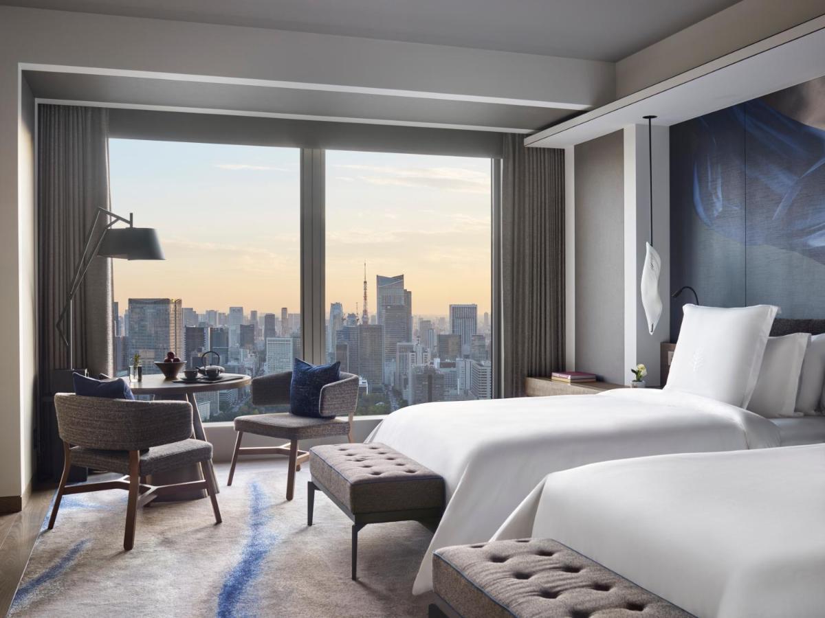 Four Seasons At Otemachi 5*
