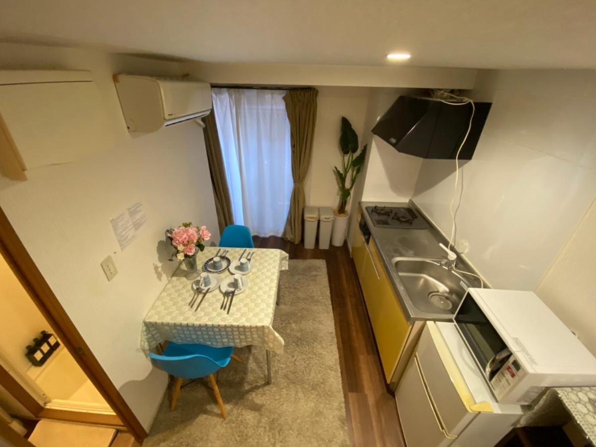 Takemura Building 102 Apartment Tokyo