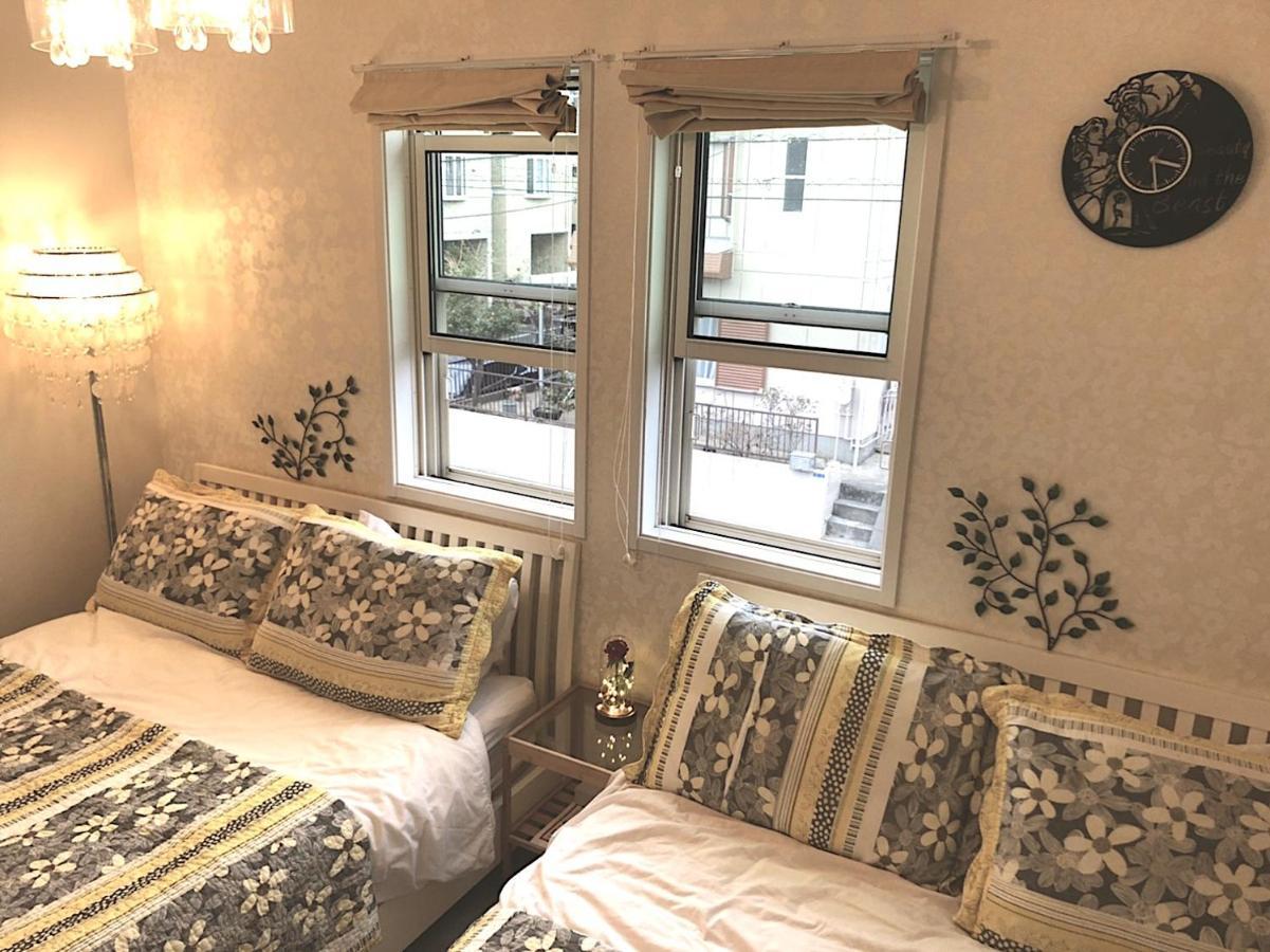 大人気 Disneylandまですぐ ディズニーテーマの駐車場付一軒家 Apartment Tokyo