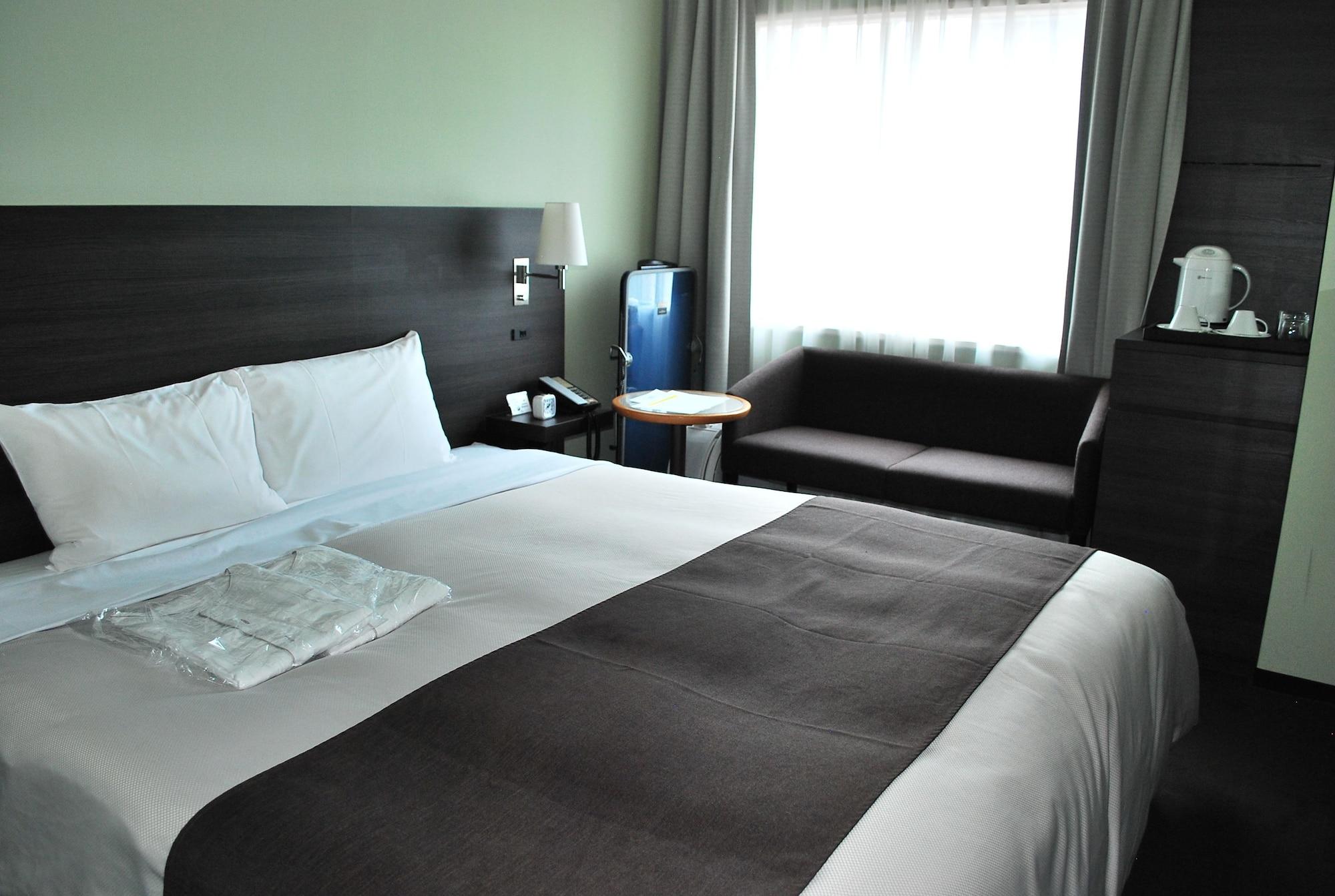 Ginza Grand Hotel 3*
