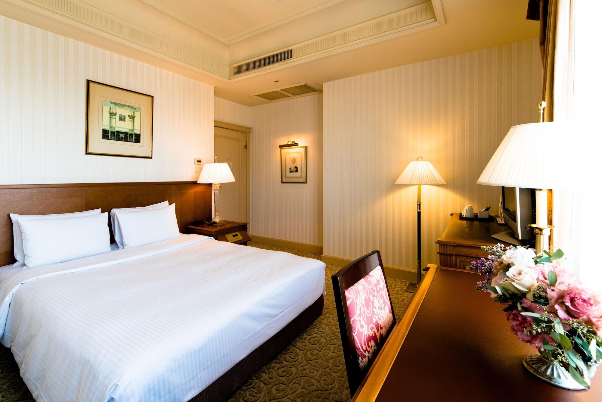 Hotel Rihga Royal 4*