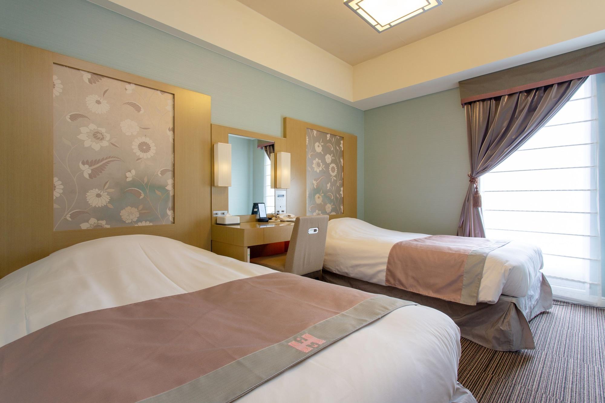 Monterey Hanzomon Hotel 4*