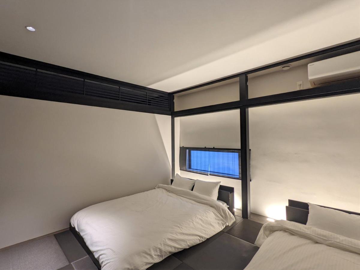 Prism Tateishi Apartment