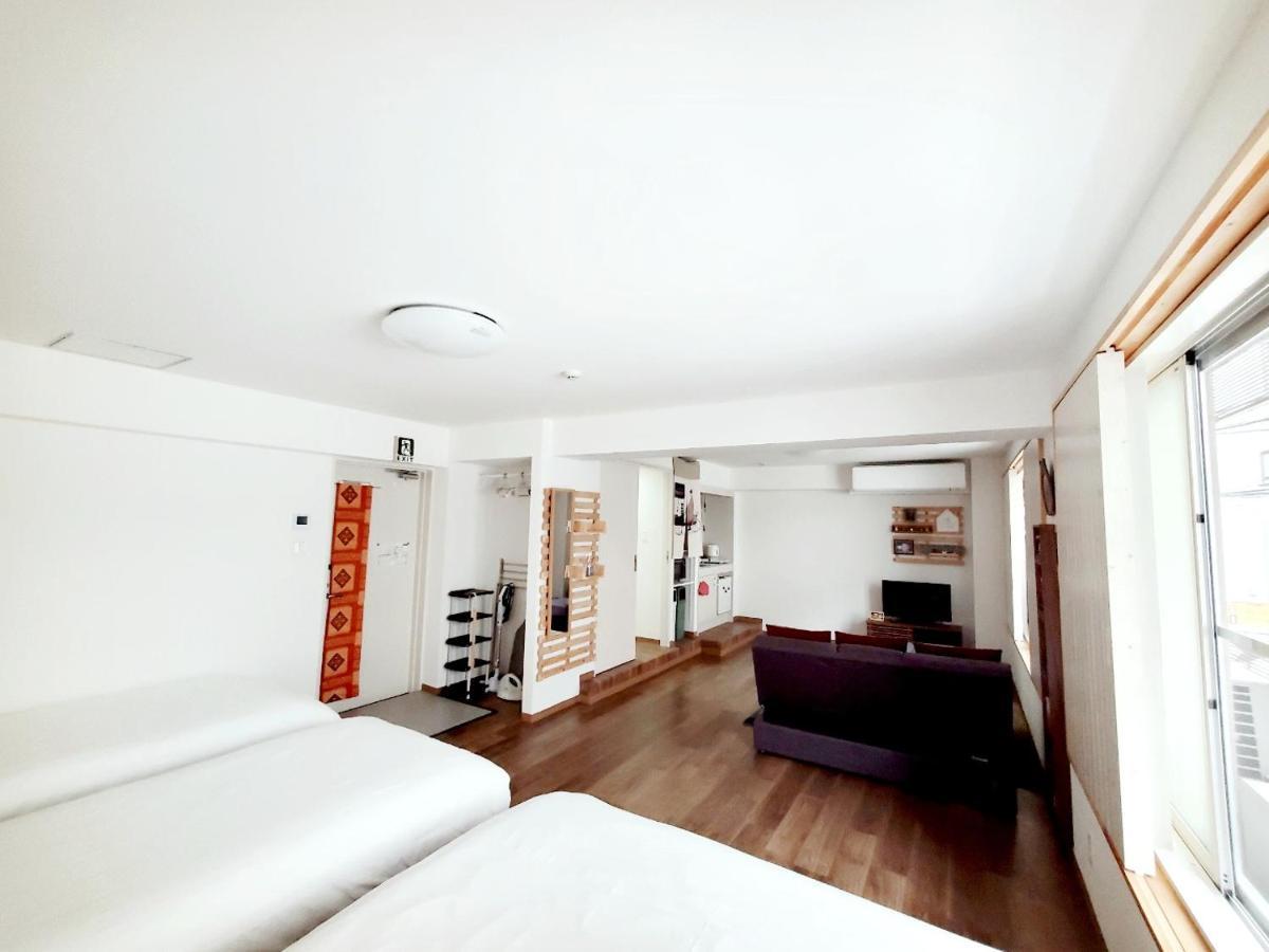 Rooms 2*